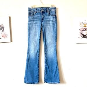 American Eagle Outfitters Blue Boot Cut Jeans Stretch Size US2